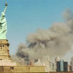 National_Park_Service_9-11_Statue_of_Liberty_and_WTC-150x150 Lista das teorias da conspiração