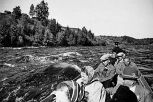 AAXXhxi-300x200 A Guerra de Inverno: quando a Finlândia humilhou os russos